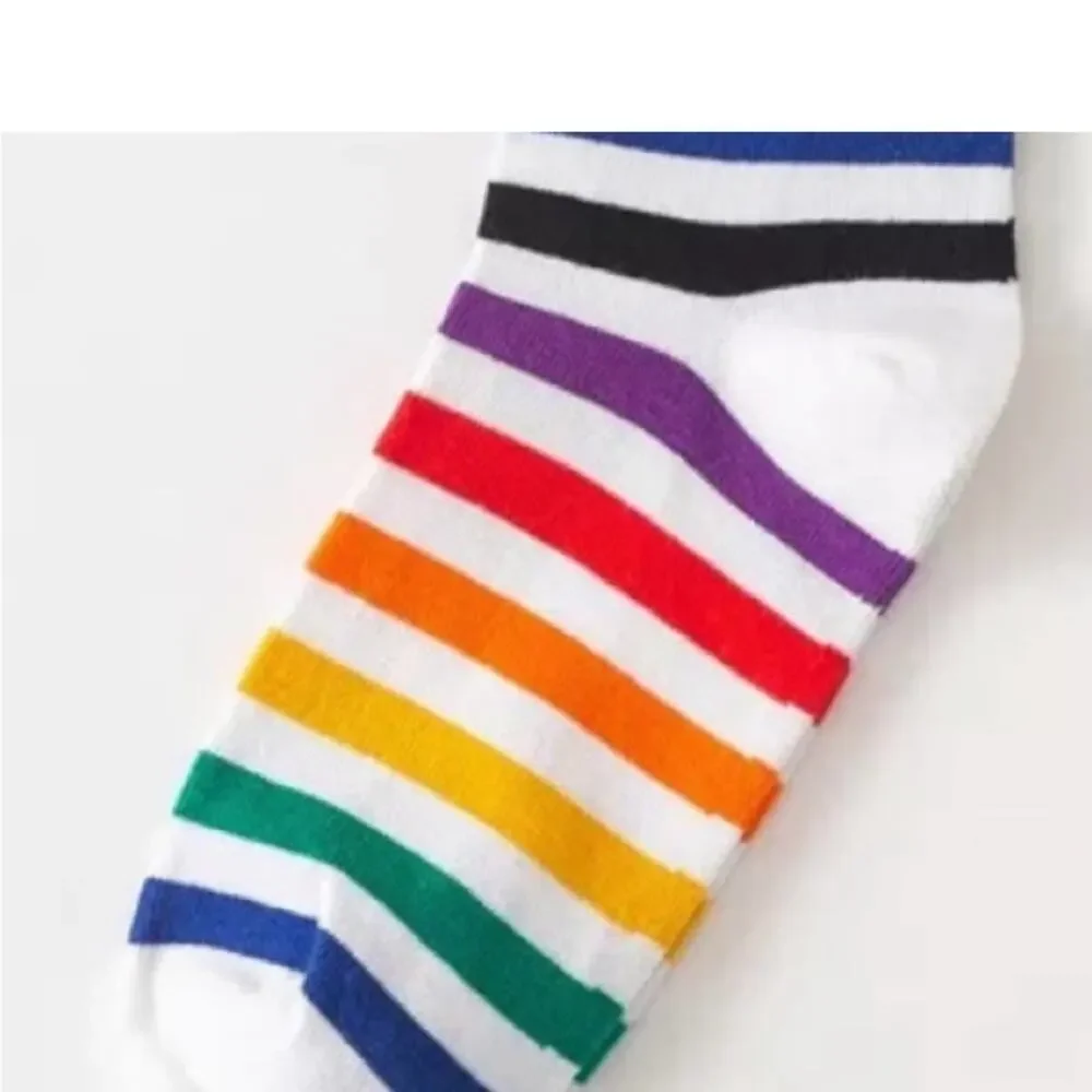 Women  Pride Rainbow Stripe  Black Socks Set Size 5-9